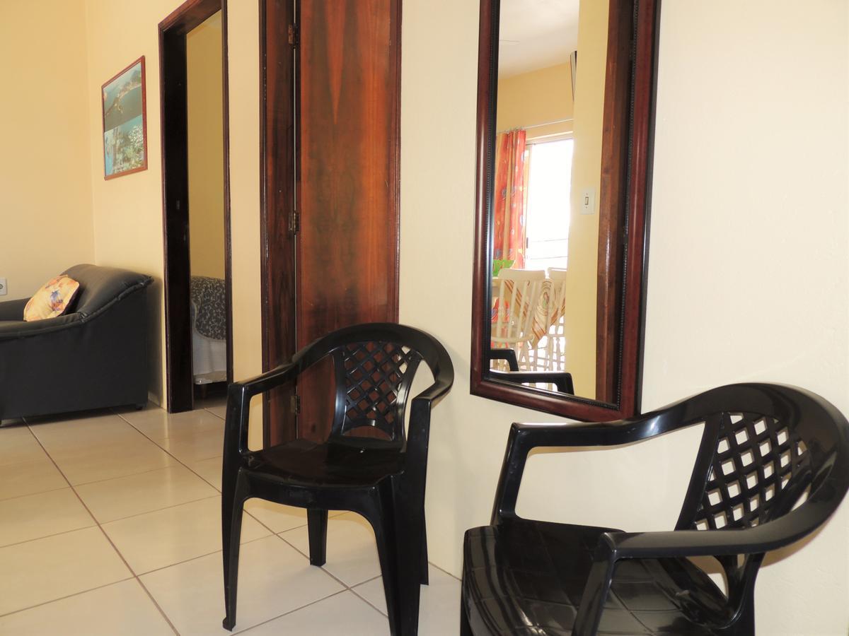 Residencial Kelly Cristina Apartment Bombinhas Exterior photo